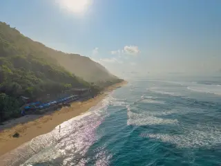 Southwest Sumba earthquake revised to magnitude 5.9, no tsunami potential